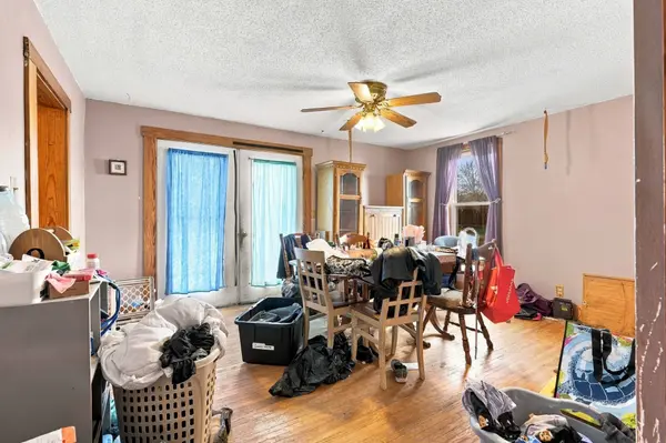318 W State Street, Other, IA 52322