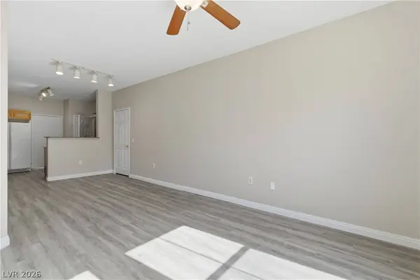 9975 Peace WAY #1042, Las Vegas, NV 89147