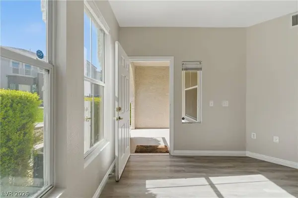 9975 Peace WAY #1042, Las Vegas, NV 89147