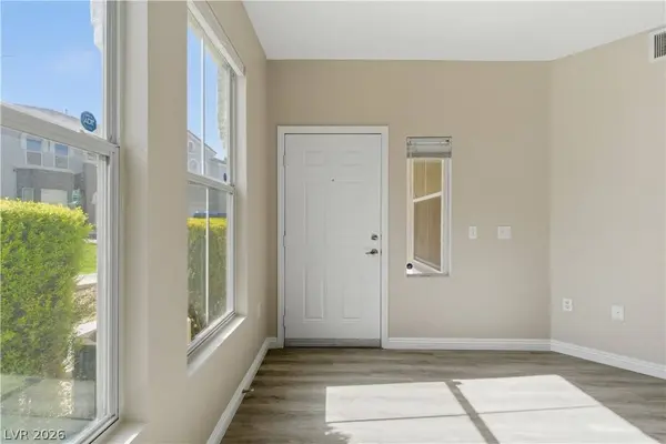 9975 Peace WAY #1042, Las Vegas, NV 89147