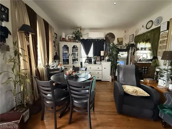 313 N 8th ST, Las Vegas, NV 89101