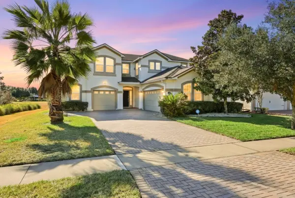 469 Cypress Trails Dr, Jacksonville, FL 32081-6044