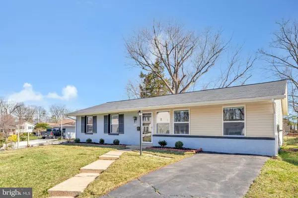 1038 S IRONWOOD RD, Sterling, VA 20164