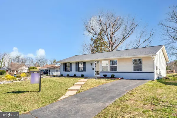 1038 S IRONWOOD RD, Sterling, VA 20164