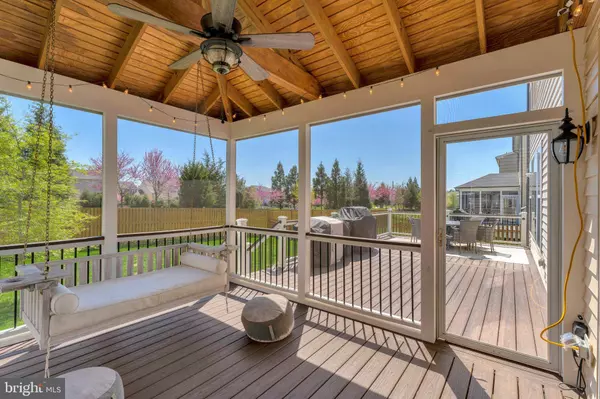 9409 BRIGHTSTAR DR, Manassas Park, VA 20111