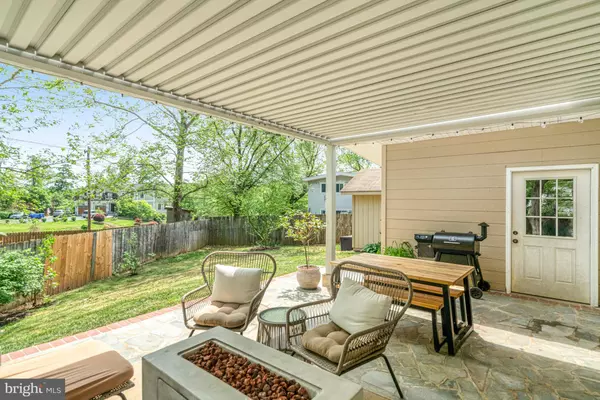 4001 IVANHOE LN, Alexandria, VA 22310