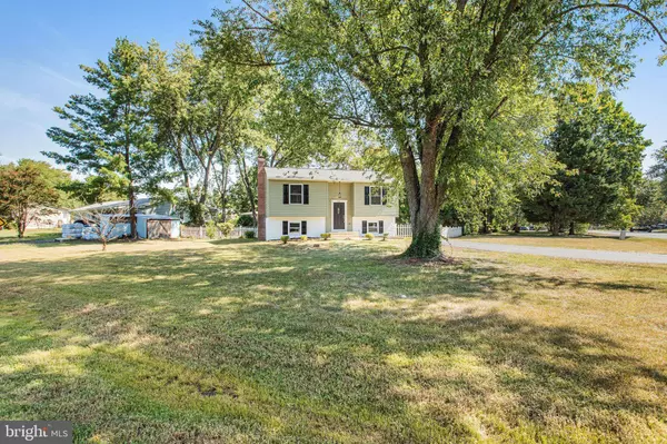 200 VIA DE ROSA DR, Stafford, VA 22556