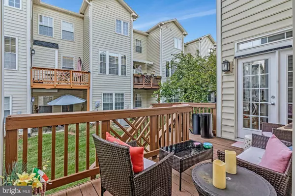 20377 COTTSWOLD TER #73, Sterling, VA 20165