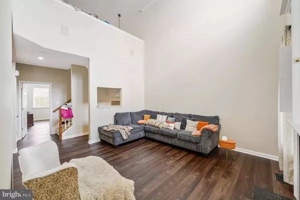 20377 COTTSWOLD TER #73, Sterling, VA 20165