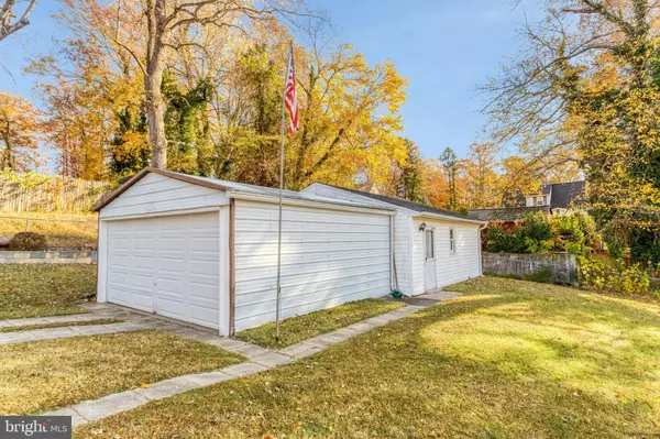 19227 CARDINAL HEIGHTS RD, Triangle, VA 22172