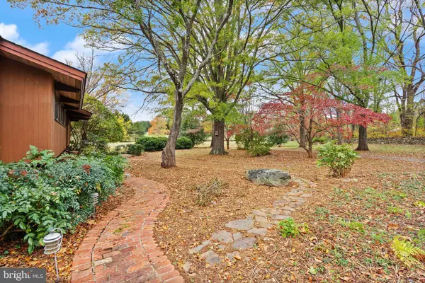 7099 GLEN CURTISS LN, Warrenton, VA 20187