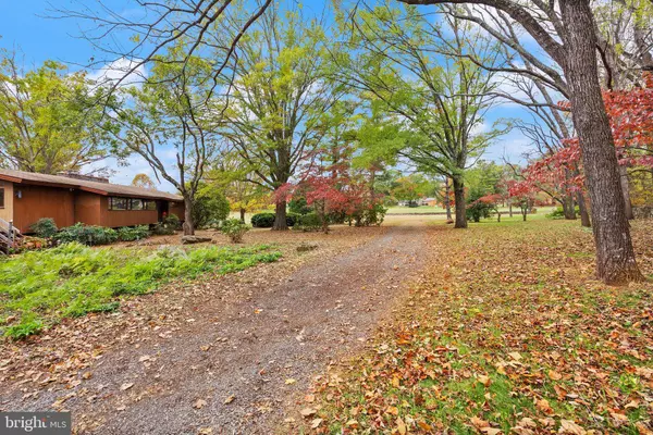 7099 GLEN CURTISS LN, Warrenton, VA 20187