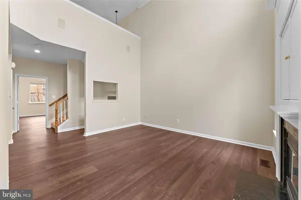 20377 COTTSWOLD TER #73, Sterling, VA 20165