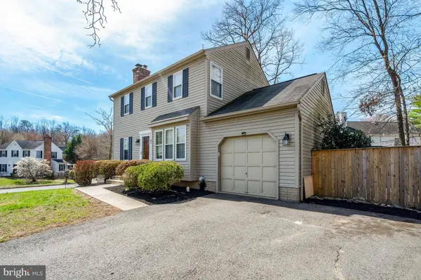 4534 SAMUELS PINE RD, Chantilly, VA 20151