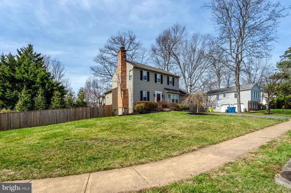 4534 SAMUELS PINE RD, Chantilly, VA 20151