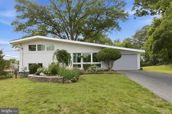 4000 JAVINS DR, Alexandria, VA 22310
