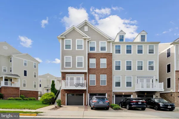 42203 SHORECREST TER, Aldie, VA 20105