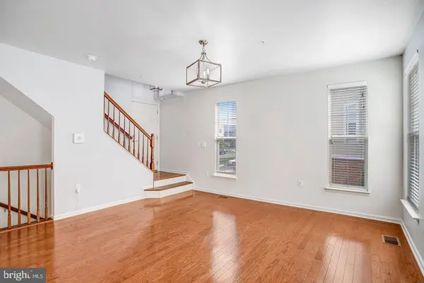 42203 SHORECREST TER, Aldie, VA 20105