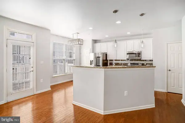 42203 SHORECREST TER, Aldie, VA 20105