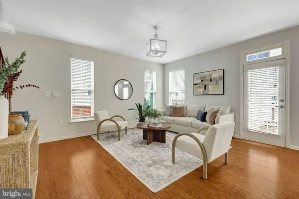 42203 SHORECREST TER, Aldie, VA 20105