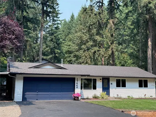 17448 NE 156th ST, Woodinville, WA 98072