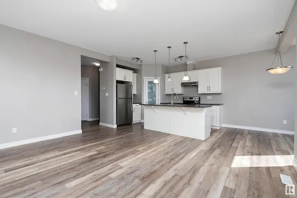 1 REDDING WY, Fort Saskatchewan, AB T8L 0E7