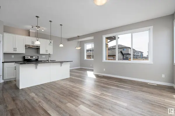 1 REDDING WY, Fort Saskatchewan, AB T8L 0E7