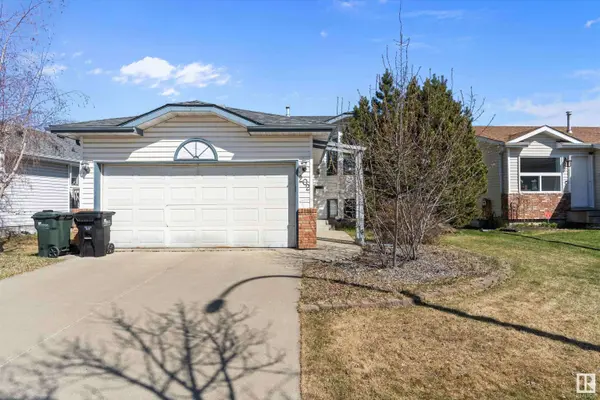 202 REGENCY DR, Sherwood Park, AB T8A 5P4