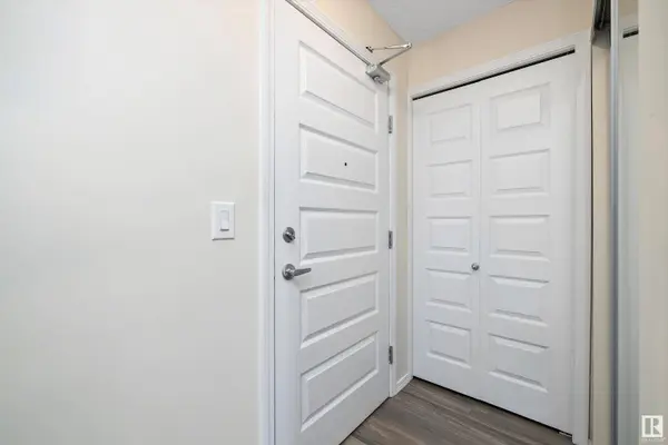 #314 6070 SCHONSEE WY NW, Edmonton, AB T5Z 0G8