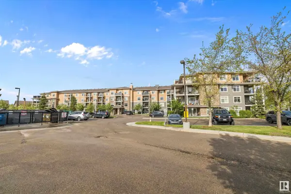 #314 6070 SCHONSEE WY NW, Edmonton, AB T5Z 0G8