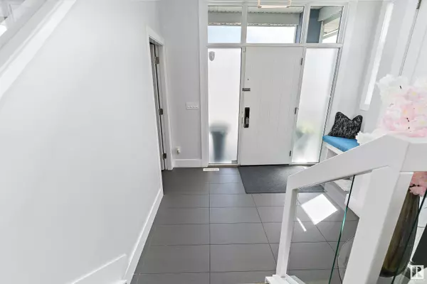 3907 47 AV, Beaumont, AB T4X 1X7