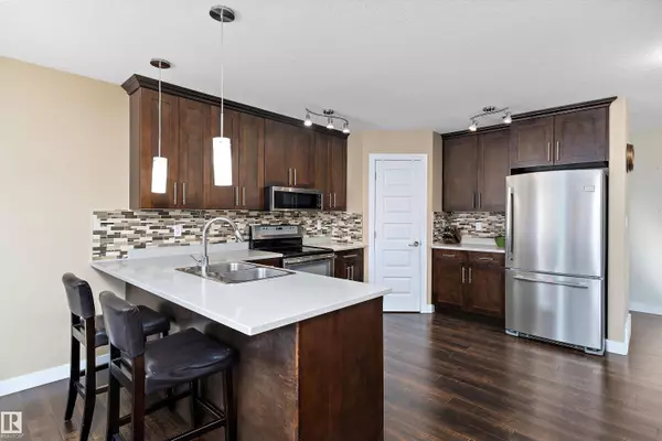 15132 31 ST NW, Edmonton, AB T5Y 0S3