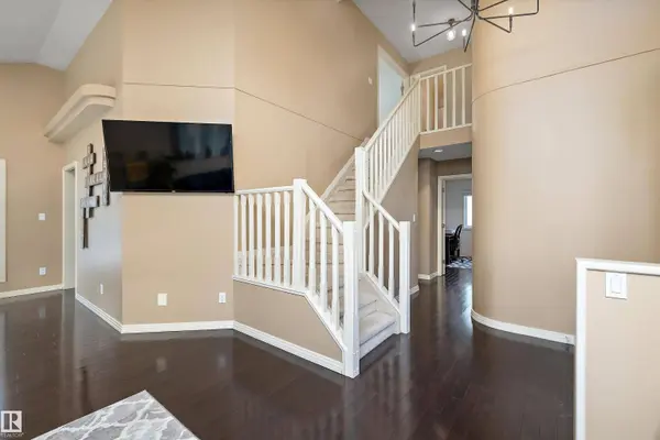 10 DELISLE CO, St. Albert, AB T8N 5R4