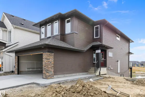 4544 Kinsella LI SW, Edmonton, AB T6W 5G4