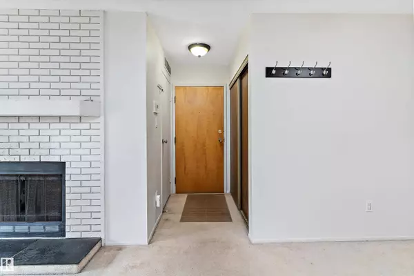 #105 32 ALPINE PL, St. Albert, AB T8N 3Y2