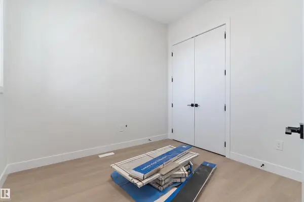 768 Astoria WY, Devon, AB T9G 0M7