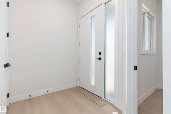 768 Astoria WY, Devon, AB T9G 0M7