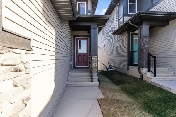 4777 KINNEY RD SW, Edmonton, AB T6W 5G4