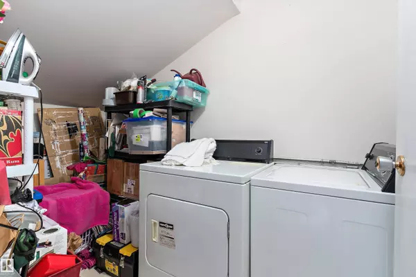 #305 32 ALPINE PL, St. Albert, AB T8N 3Y2