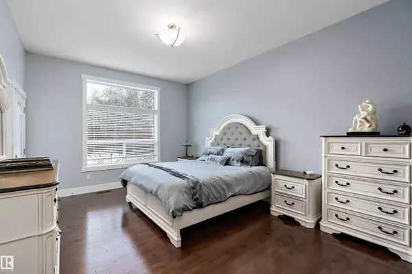 1409 WESTERRA BA, Stony Plain, AB T7Z 0B3