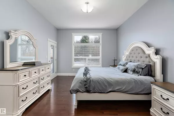 1409 WESTERRA BA, Stony Plain, AB T7Z 0B3