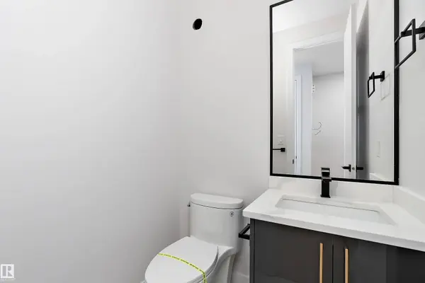 38 ASTORIA PL, Devon, AB T9G 0M7