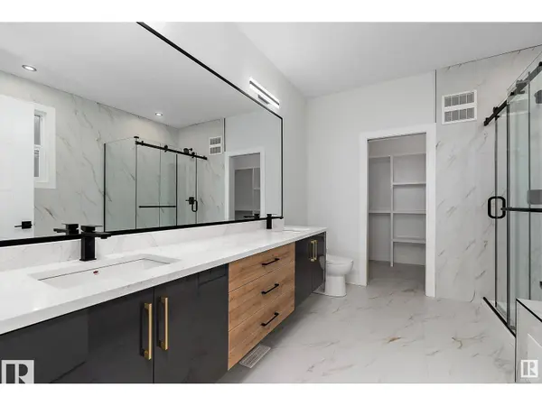 138 SOUTH RAVINES DR, Devon, AB T9G 0M7