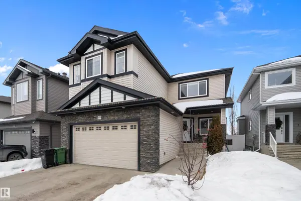 178 WOODHILL, Fort Saskatchewan, AB T8L 0L5
