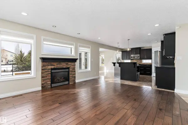 231 GREENFIELD WY, Fort Saskatchewan, AB T8L 0B3