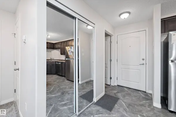 #1128 330 CLAREVIEW STATION DR NW, Edmonton, AB T5Y 0E6