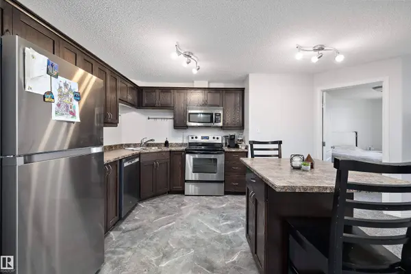 #1128 330 CLAREVIEW STATION DR NW, Edmonton, AB T5Y 0E6