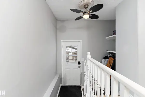 3742 53 ST, Wetaskiwin, AB T9A 2K7