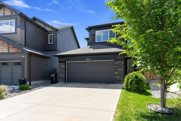2072 GRAYDON HILL CR SW, Edmonton, AB T6W 4C7