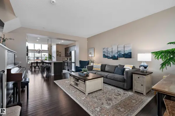 21915 99 AV NW, Edmonton, AB T5T 4M5